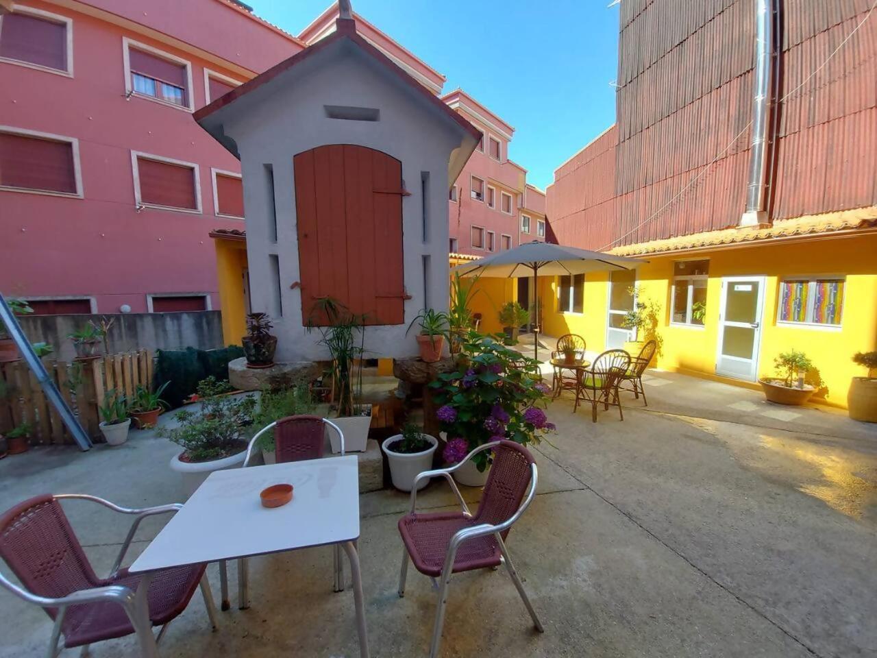 Apartamento Céntrico cerca de la playa Bueu Exterior foto